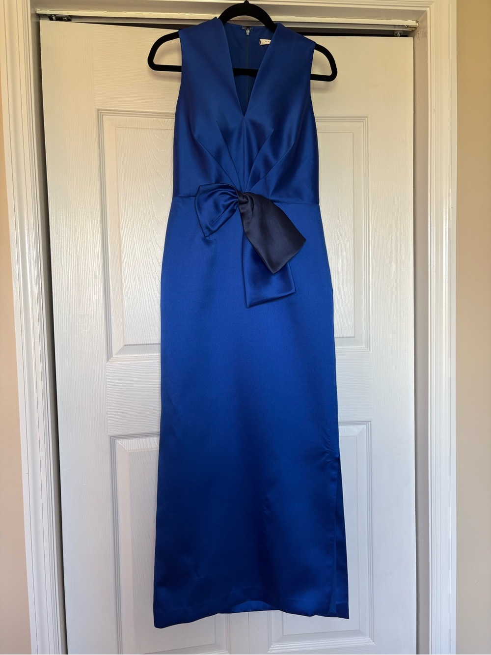 Kay Unger Satin Royal Blue V-Neck Gown with Front Bow
